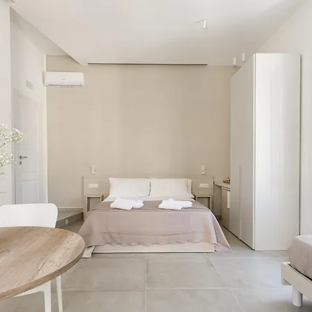 Lux Caracciolo Νάπολη