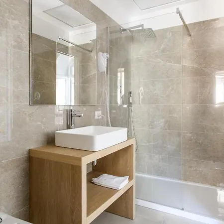 Lux Caracciolo 4*