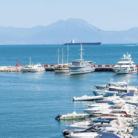 Frühstückspension Lux Caracciolo Neapel