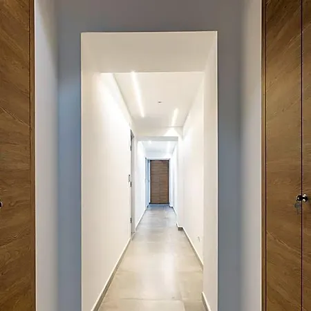 Lux Caracciolo 4* Neapol