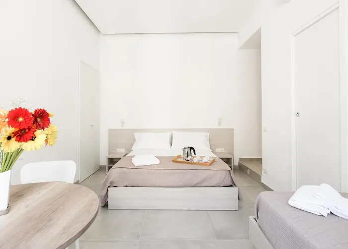 Oda ve Kahvaltı Lux Caracciolo